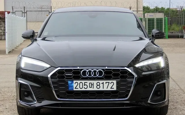 인천수입중고차판매 A5 (F5) 40 TFSI 콰트로 프리미엄 스포트백 매물 사진 18 - 2023/03 42,160km