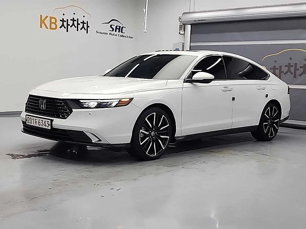 인천수입중고차판매 매물 사진 12 - 2023년 27,865km